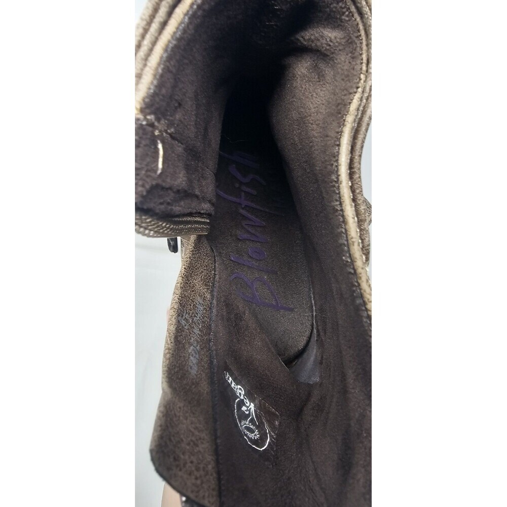 Blowfish Women's Malibu Cozy Up Vegan Ankle Boots Flat Size 8.5 Brown Buttons - Picture 11 of 13